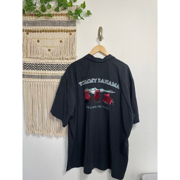 Tommy Bahama 100%Silk Embroidered Back Mens Short Sleeve Button Up XXL/Tall - Picture 1 of 13